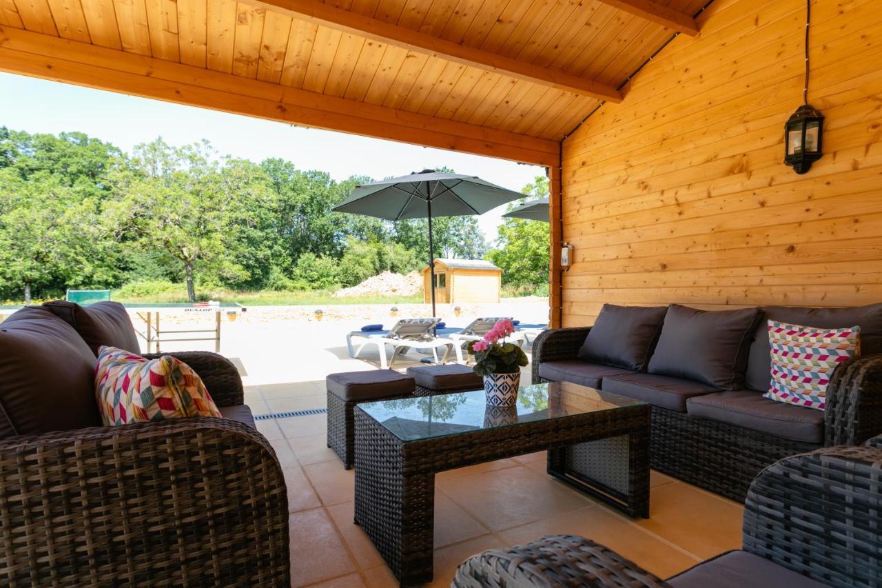 Luxury 3 Bed Home With Heated Swimming Pool Air Con And Boules Pitch Salignac-Eyvigues Екстериор снимка
